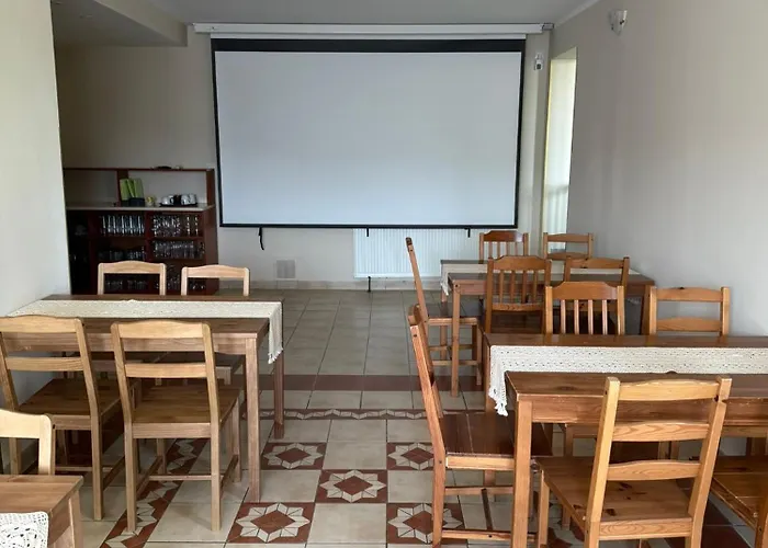 Zacisze Πανσιόν